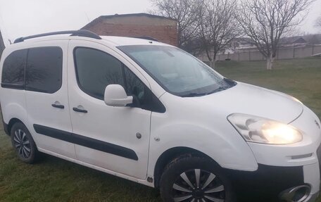 Peugeot Partner II рестайлинг 2, 2013 год, 710 000 рублей, 3 фотография