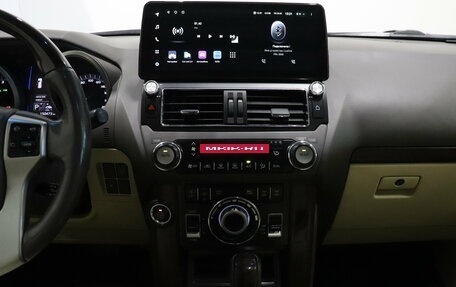 Toyota Land Cruiser Prado 150 рестайлинг 2, 2014 год, 3 610 000 рублей, 12 фотография