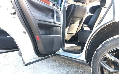 Volkswagen Touareg III, 2003 год, 900 000 рублей, 5 фотография