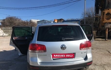 Volkswagen Touareg III, 2003 год, 900 000 рублей, 6 фотография