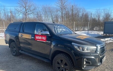 Toyota Hilux VIII, 2020 год, 3 250 000 рублей, 4 фотография