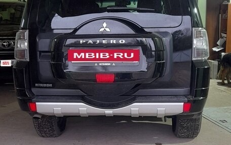 Mitsubishi Pajero IV, 2013 год, 2 750 000 рублей, 2 фотография