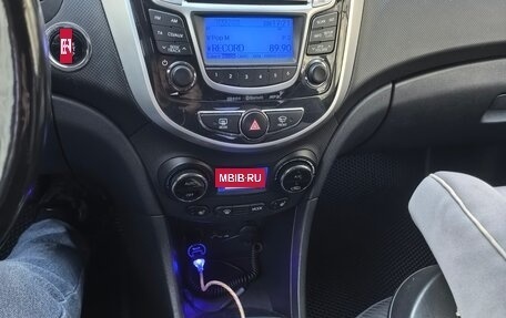 Hyundai Solaris II рестайлинг, 2014 год, 980 000 рублей, 6 фотография