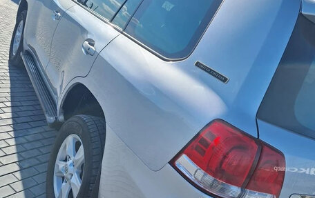 Toyota Land Cruiser 200, 2008 год, 2 350 000 рублей, 7 фотография