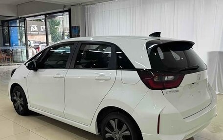 Honda Fit, 2022 год, 1 541 000 рублей, 5 фотография