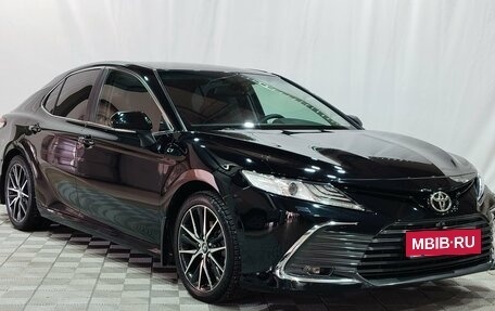 Toyota Camry, 2020 год, 2 650 000 рублей, 3 фотография