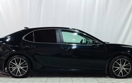 Toyota Camry, 2020 год, 2 650 000 рублей, 4 фотография