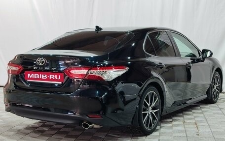 Toyota Camry, 2020 год, 2 650 000 рублей, 5 фотография