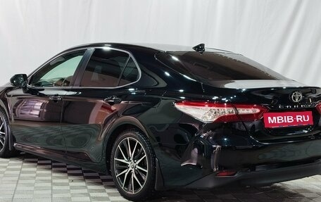 Toyota Camry, 2020 год, 2 650 000 рублей, 7 фотография