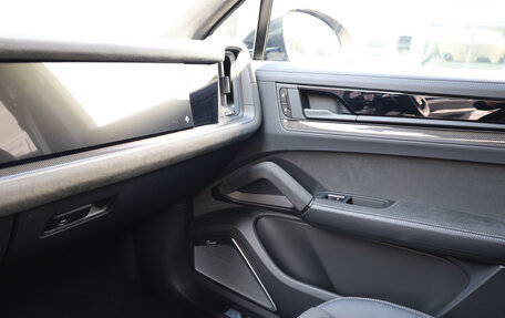 Porsche Cayenne III, 2026 год, 32 990 000 рублей, 18 фотография