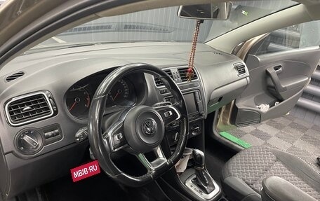 Volkswagen Polo VI (EU Market), 2018 год, 1 100 000 рублей, 10 фотография