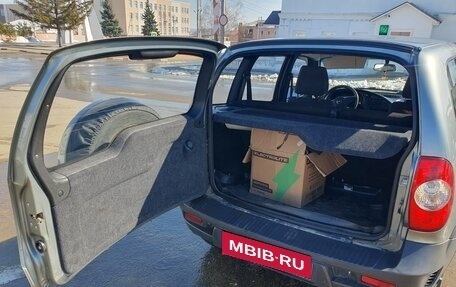 Chevrolet Niva I рестайлинг, 2015 год, 710 000 рублей, 9 фотография