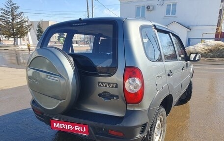 Chevrolet Niva I рестайлинг, 2015 год, 710 000 рублей, 18 фотография