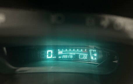 Toyota Yaris III рестайлинг, 2007 год, 550 000 рублей, 16 фотография