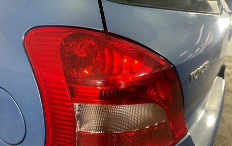 Toyota Yaris III рестайлинг, 2007 год, 550 000 рублей, 8 фотография