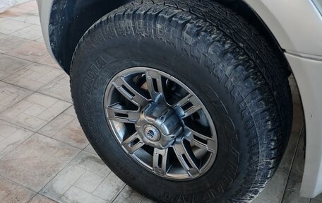 Mitsubishi Pajero III рестайлинг, 2002 год, 1 800 000 рублей, 3 фотография