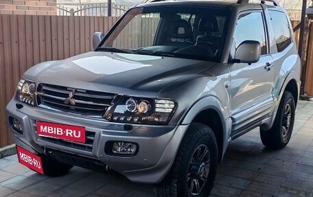 Mitsubishi Pajero III рестайлинг, 2002 год, 1 800 000 рублей, 1 фотография