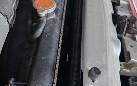 Mitsubishi Pajero III рестайлинг, 2002 год, 1 800 000 рублей, 17 фотография