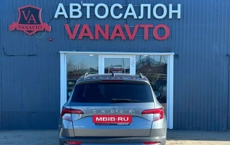 Skoda Karoq I, 2021 год, 2 490 000 рублей, 7 фотография