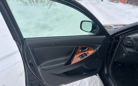 Toyota Camry, 2008 год, 1 000 000 рублей, 16 фотография