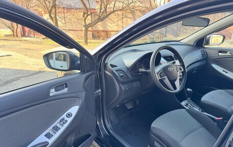 Hyundai Solaris II рестайлинг, 2013 год, 940 000 рублей, 11 фотография