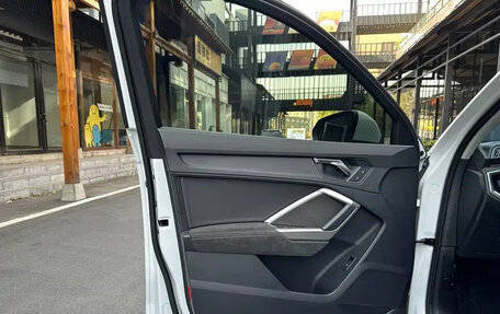 Audi Q3, 2022 год, 2 000 000 рублей, 14 фотография