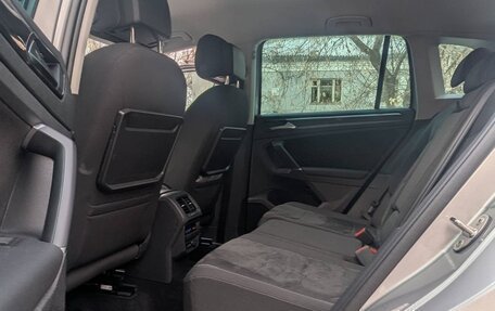 Volkswagen Tiguan II, 2018 год, 2 799 000 рублей, 16 фотография