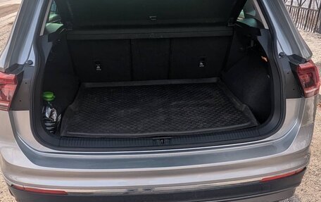 Volkswagen Tiguan II, 2018 год, 2 799 000 рублей, 23 фотография