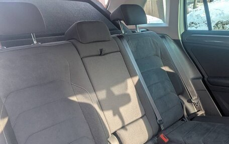 Volkswagen Tiguan II, 2018 год, 2 799 000 рублей, 27 фотография