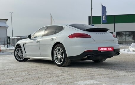 Porsche Panamera II рестайлинг, 2013 год, 2 975 000 рублей, 15 фотография