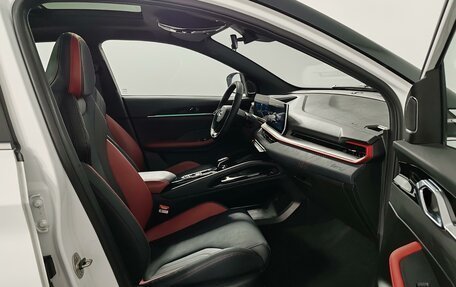 Geely Coolray I, 2024 год, 2 350 000 рублей, 24 фотография