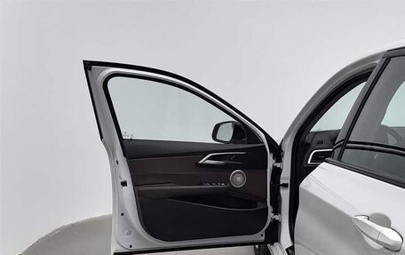 BMW 1 серия, 2021 год, 1 354 000 рублей, 10 фотография