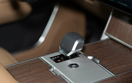 Land Rover Range Rover IV рестайлинг, 2026 год, 27 890 000 рублей, 18 фотография