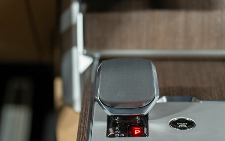 Land Rover Range Rover IV рестайлинг, 2026 год, 27 890 000 рублей, 19 фотография