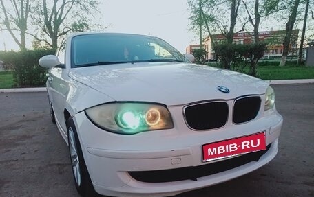BMW 1 серия, 2011 год, 400 000 рублей, 1 фотография