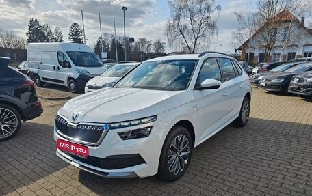 Skoda Kamiq I, 2022 год, 2 250 000 рублей, 1 фотография