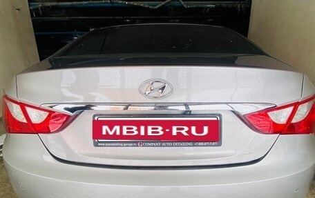 Hyundai Sonata VI, 2012 год, 850 000 рублей, 4 фотография