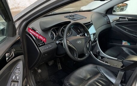 Hyundai Sonata VI, 2012 год, 850 000 рублей, 10 фотография