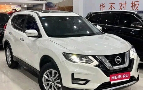 Nissan X-Trail, 2021 год, 2 000 000 рублей, 2 фотография