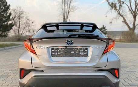 Toyota C-HR I рестайлинг, 2021 год, 2 460 400 рублей, 6 фотография