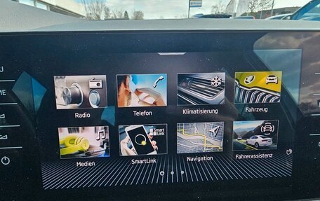 Skoda Kamiq I, 2022 год, 2 250 000 рублей, 8 фотография