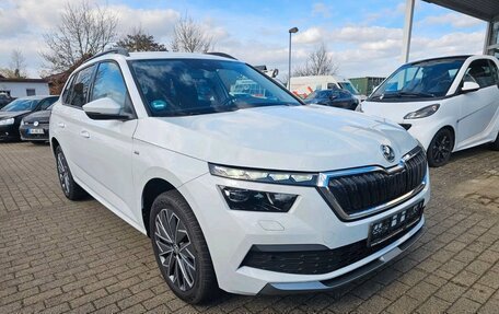 Skoda Kamiq I, 2022 год, 2 250 000 рублей, 12 фотография