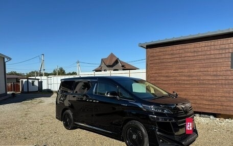 Toyota Vellfire II, 2018 год, 4 200 000 рублей, 5 фотография
