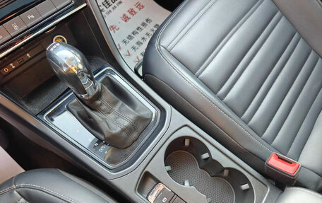 Volkswagen Touran III, 2022 год, 2 550 000 рублей, 16 фотография