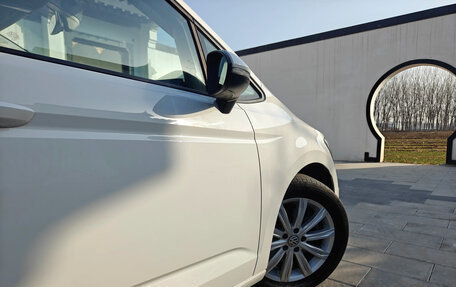 Volkswagen Touran III, 2022 год, 2 550 000 рублей, 28 фотография