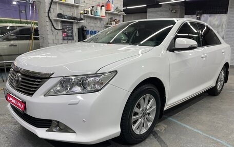 Toyota Camry, 2013 год, 2 000 000 рублей, 2 фотография