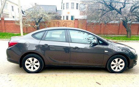 Opel Astra J, 2013 год, 745 000 рублей, 3 фотография