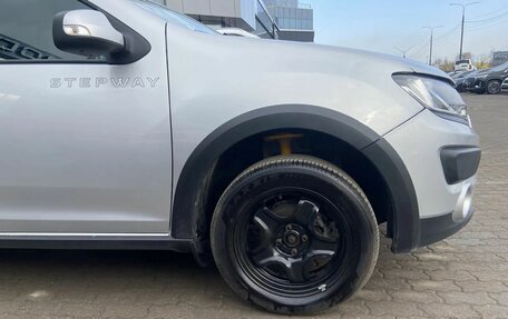 Renault Sandero II рестайлинг, 2015 год, 955 000 рублей, 5 фотография