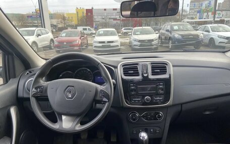 Renault Sandero II рестайлинг, 2015 год, 955 000 рублей, 12 фотография