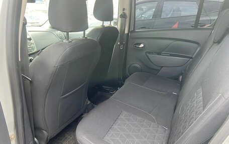 Renault Sandero II рестайлинг, 2015 год, 955 000 рублей, 14 фотография